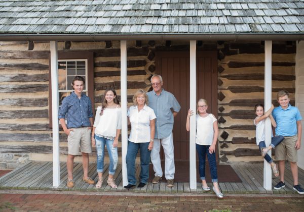 Why Summer Is Perfect for Family Portraits